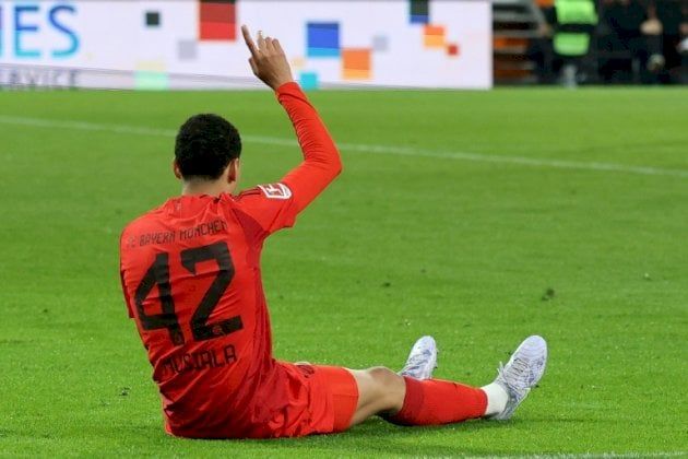 الاصابة قد تحرم بايرن من خدمات موسيالا لما تبقى من الموسم