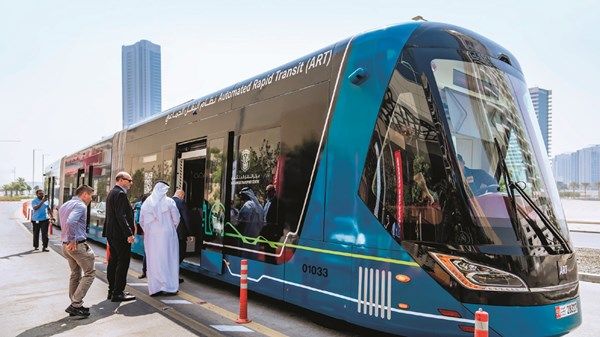 أبوظبي.. المركز الرابع عالمياً في جودة وسائل النقل العامة