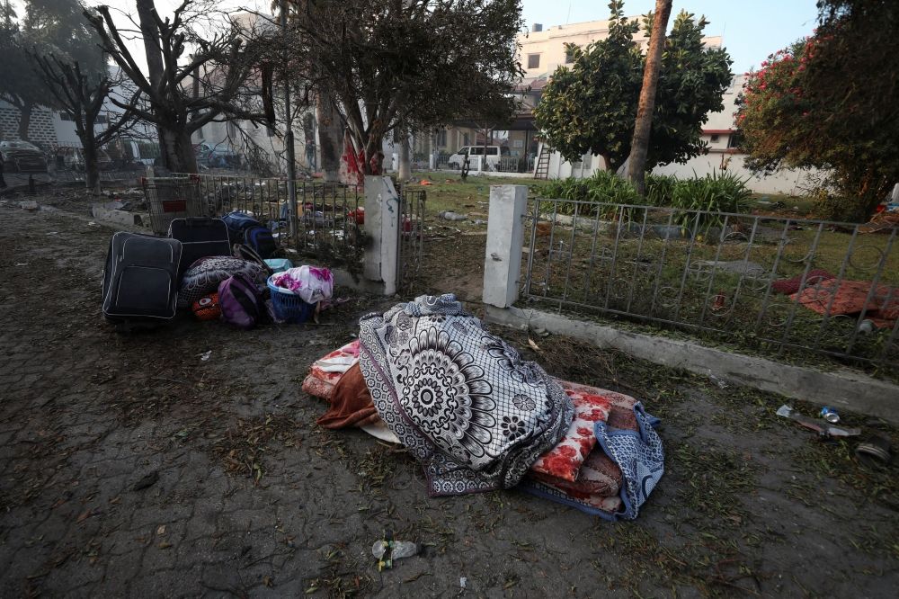 "الصحة العالمية": وفاة طفل في مستشفى الأهلي بغزة جراء "توقف العناية"