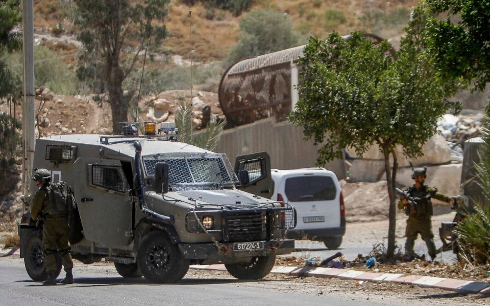 إصابة فلسطيني برصاص الاحتلال الإسرائيلي في الضفة الغربية