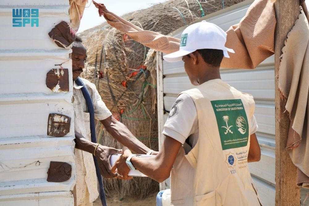 في 3 دول.. مركز الملك سلمان للإغاثة يقدم مساعدات غذائية وطبية