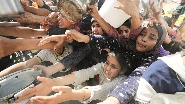 3600 طفل في غزة يعانون سوء التغذية