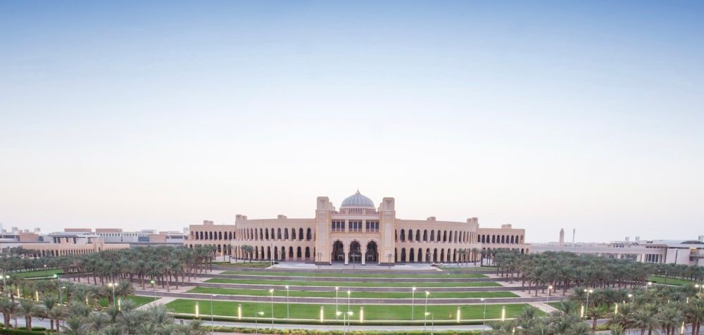 جامعة الأميرة نورة تحتفي بتخريج الدفعة الـ 18.. بمسيرة "التدريس" وفقرات متنوعة