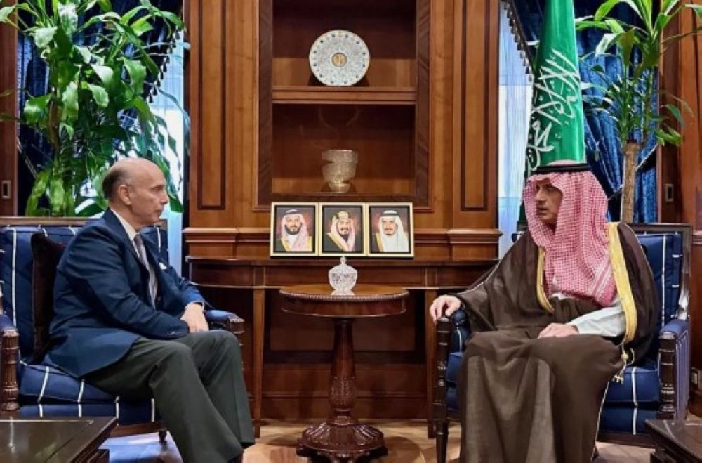 "الجبير" يبحث الموضوعات المشتركة مع سفيري الصين وإسبانيا