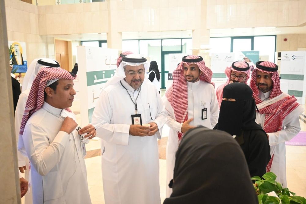 محاضرات علمية في ملتقى الخدمة الاجتماعية الأول في الرياض
