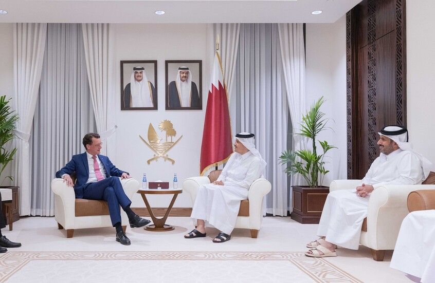 الخليج اليوم .. ألمانيا.. رئيس حكومة ولاية شمال الراين وستفاليا يدعو قطر إلى ضخ استثمارات في بلاده