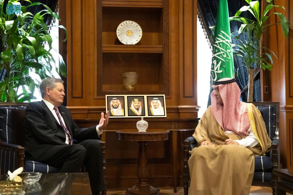 "الجبير" يبحث المستجدات الدولية مع عضو مجلس الشيوخ الأمريكي