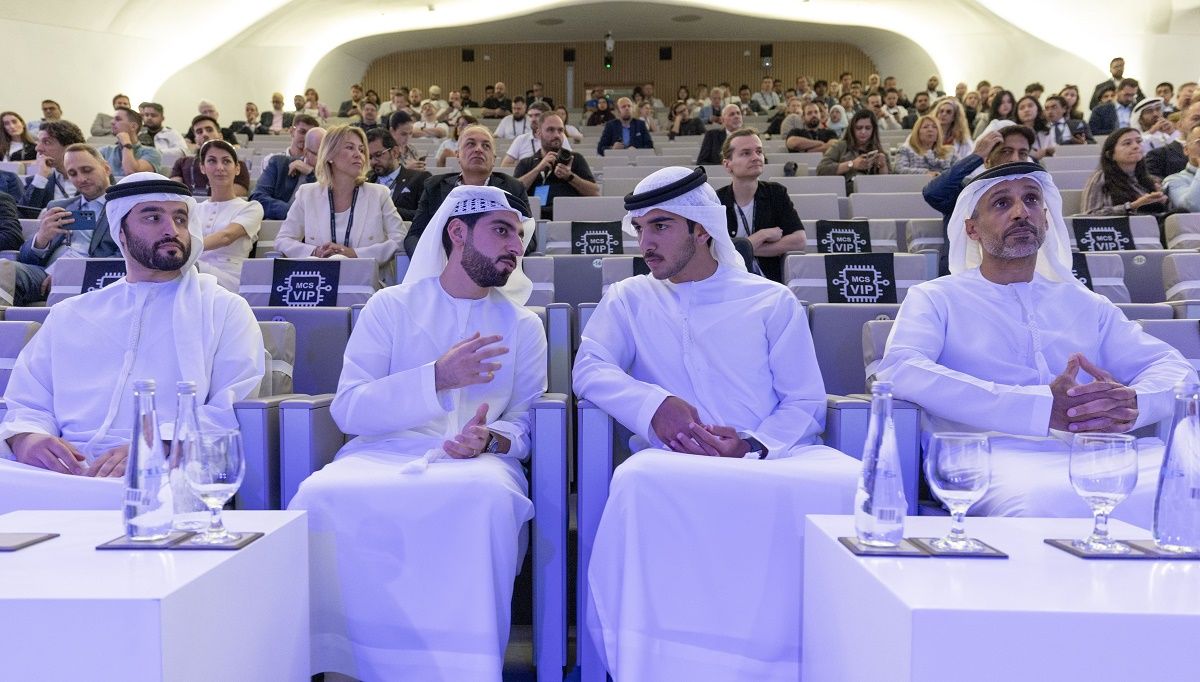 الامارات | محمد بن راشد بن محمد بن راشد يشهد انطلاق النسخة الثالثة من قمة "الآلات يمكنها أن ترى"