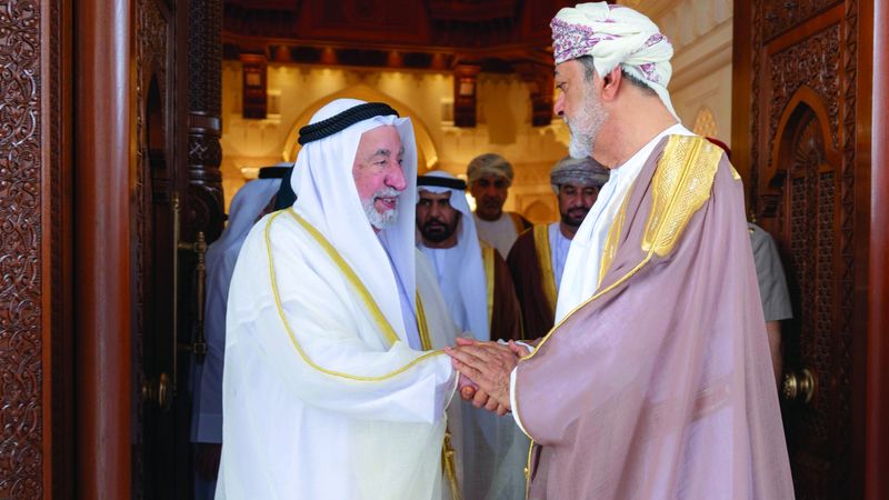 الامارات | حاكم الشارقة بمنجز تاريخي جديد.. «البرتغاليون في بحر عُمان» رحلة تروي حقائق  تُذكر للمرة الأولى