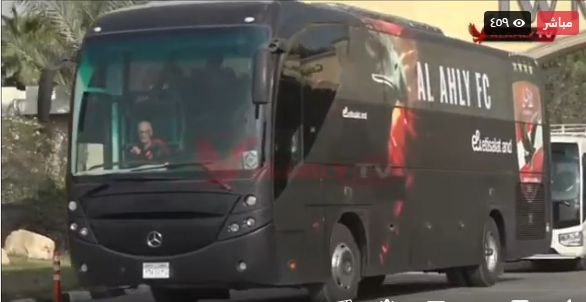 الأهلي يغادر فندق الإقامة لخوض مباراة صن داونز في إياب نصف نهائي أفريقيا