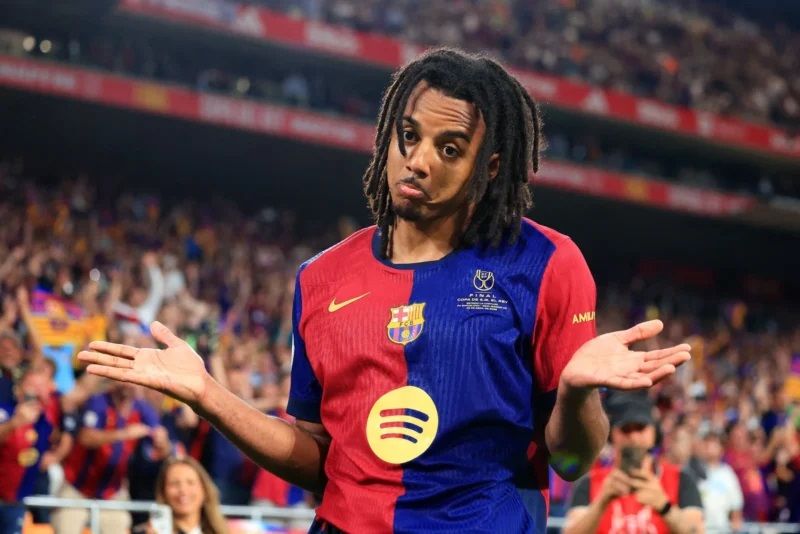 الامارات | كونديه بعد هدف تتويج برشلونة بكأس إسبانيا: «هذا ما نعيش من أجله»