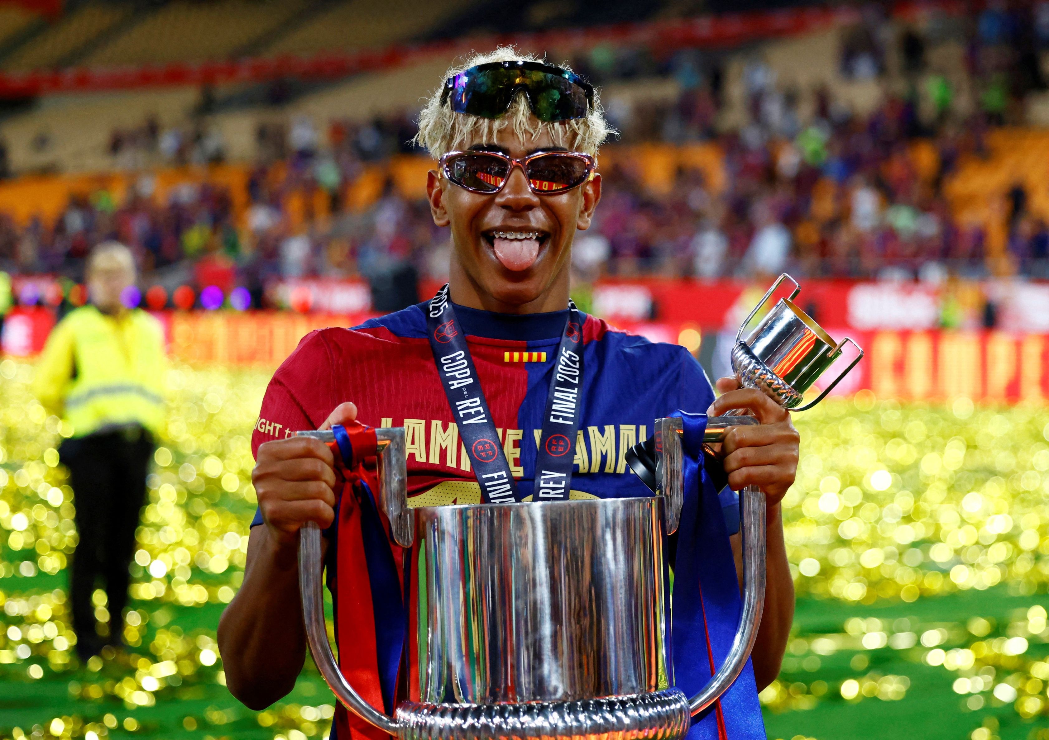الامارات | فعلها «نجم صغير».. كيف فاز برشلونة ولماذا خسر ريال مدريد؟