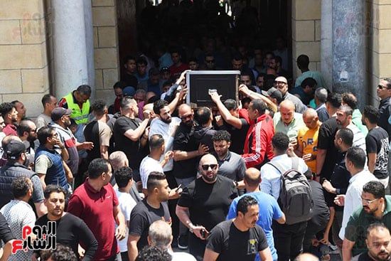 مشاهد من تشييع جنازة أمح الدولي مشجع الأهلي الراحل