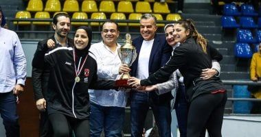احتفالات الأهلى بلقب كأس مصر لسيدات كرة اليد.. صور