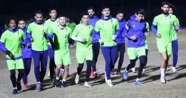 جلسة تحفيزية على هامش مران المصري استعداداً لمواجهة الزمالك