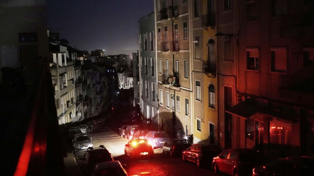 اضطراب "الإنترنت" في المغرب والجزائر بسبب انقطاع كهرباء إسبانيا والبرتغال
