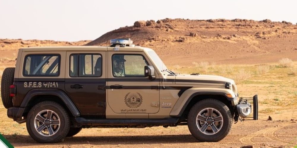 عسير.. ضبط مقيمًا مخالفًا لنظام البيئة بتفريغ مواد خرسانية