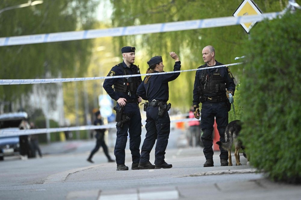 الجاني هرب.. مقتل 3 أشخاص بحادث إطلاق نار في السويد