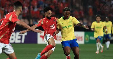 ماذا ينتظر ثلاثى القمة بعد عودة الدورى؟.. بيراميدز يصطدم بحرس الحدود فى مهمة تأمين الصدارة.. الأهلي يواجه بتروجت بحثا عن مصالحة الجماهير بعد الخروج من دورى الأبطال.. والزمالك يواجه المصرى فى لقاء تكسير عظام