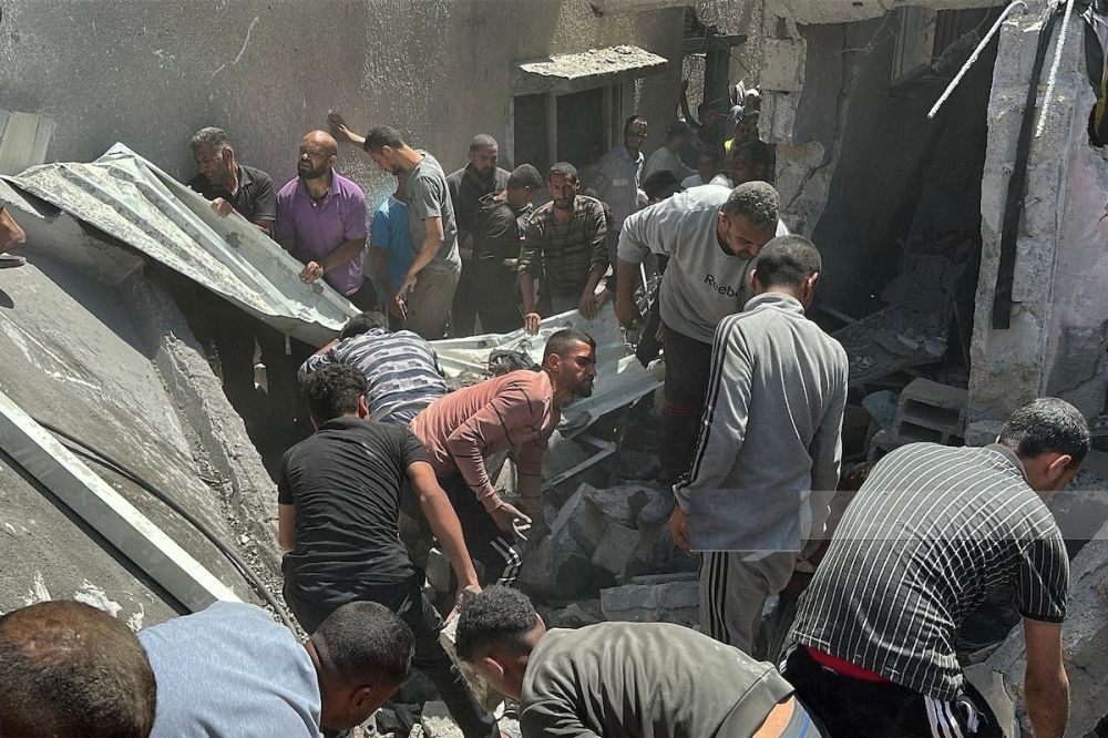 منذ فجر اليوم.. 24 شهيدًا في القصف الإسرائيلي على قطاع غزة