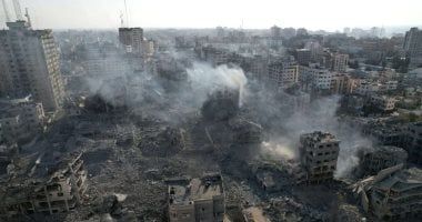 18 شهيدًا و77 مصابًا في غزة خلال 24 ساعة