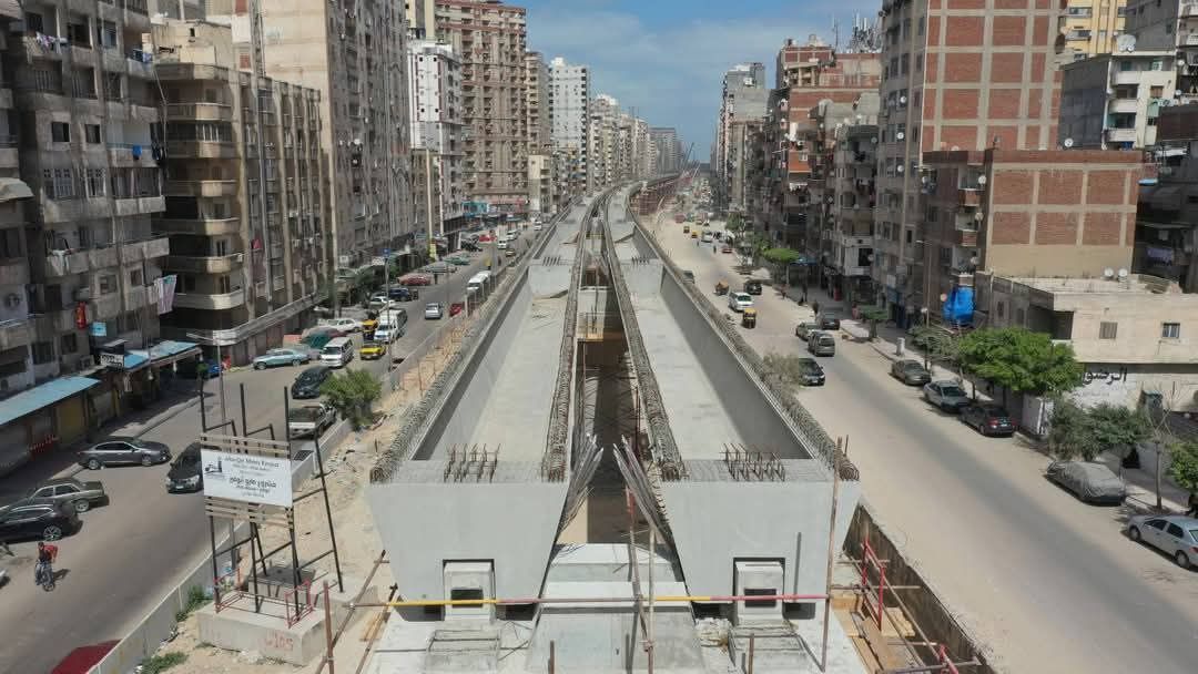 شاهد نسب تنفيذ المرحلة الأولى لمترو الإسكندرية.. صور