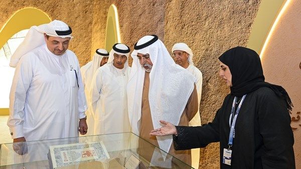 نهيان بن مبارك: معرض أبوظبي للكتاب يرسخ مكانة الإمارات منارة للثقافة وحاضنة للإبداع