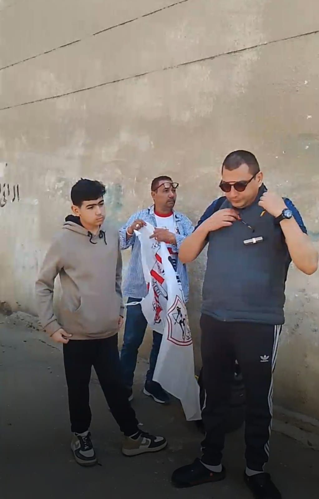 جماهير الزمالك تستعد للسفر إلى الاٍسكندرية لدعم الفريق أمام المصرى.. صور