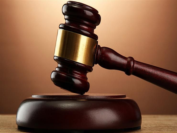 تجديد حبس عامل توصيل طلبات تحرّش بسيدة أجنبية أمام مسكنها