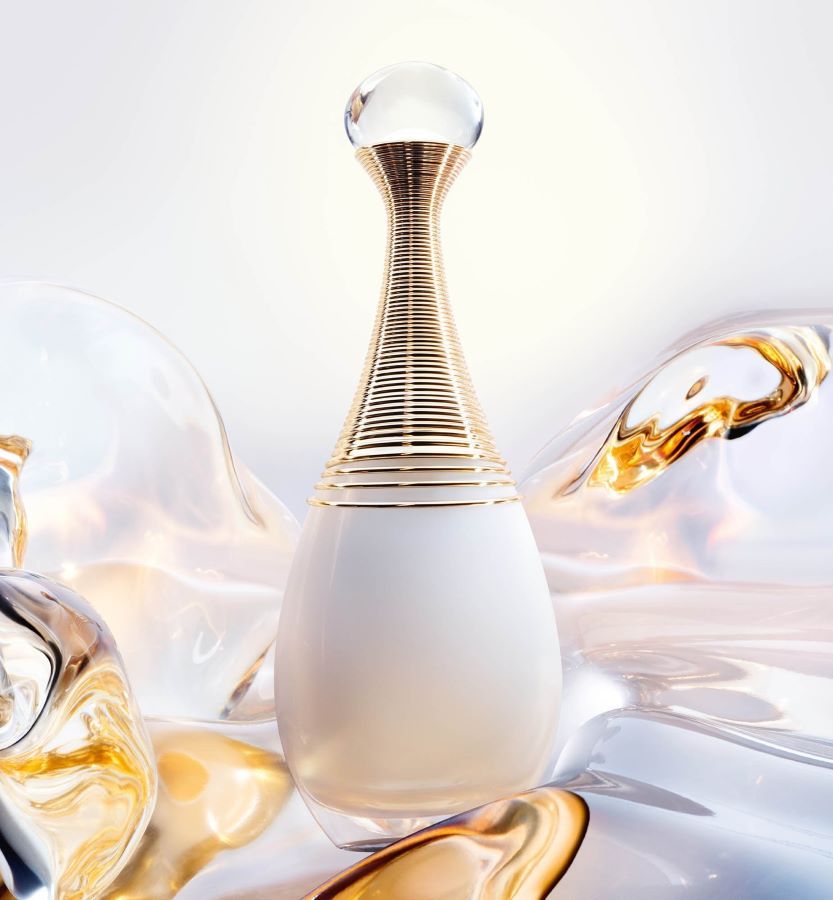 أفضل عطور نسائية عند حضور حفلات الزفاف تختزل الأنوثة والرقي