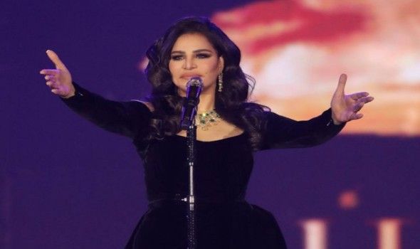 أحلام الشامسي تتحدث عن بداياتها وأحلامها وطموحاتها المستقبلية
