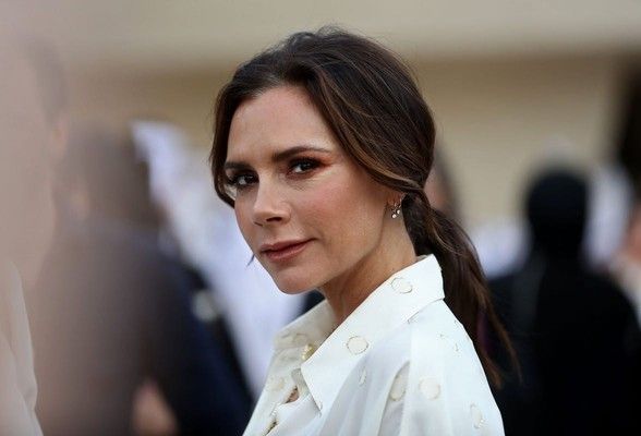 فيكتوريا بيكهام تكشف صوراً خاصة لزوجها