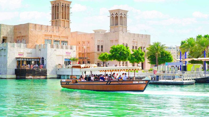 الامارات | طرق دبي تطور شبكة النقل البحري الموسمية