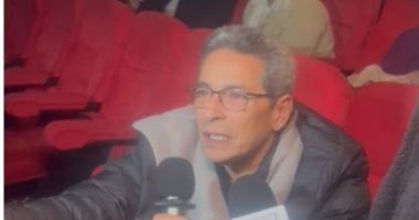 الإعلامي محمود سعد يصل مقر نقابة الصحفيين للمشاركة بانتخابات التجديد النصفي