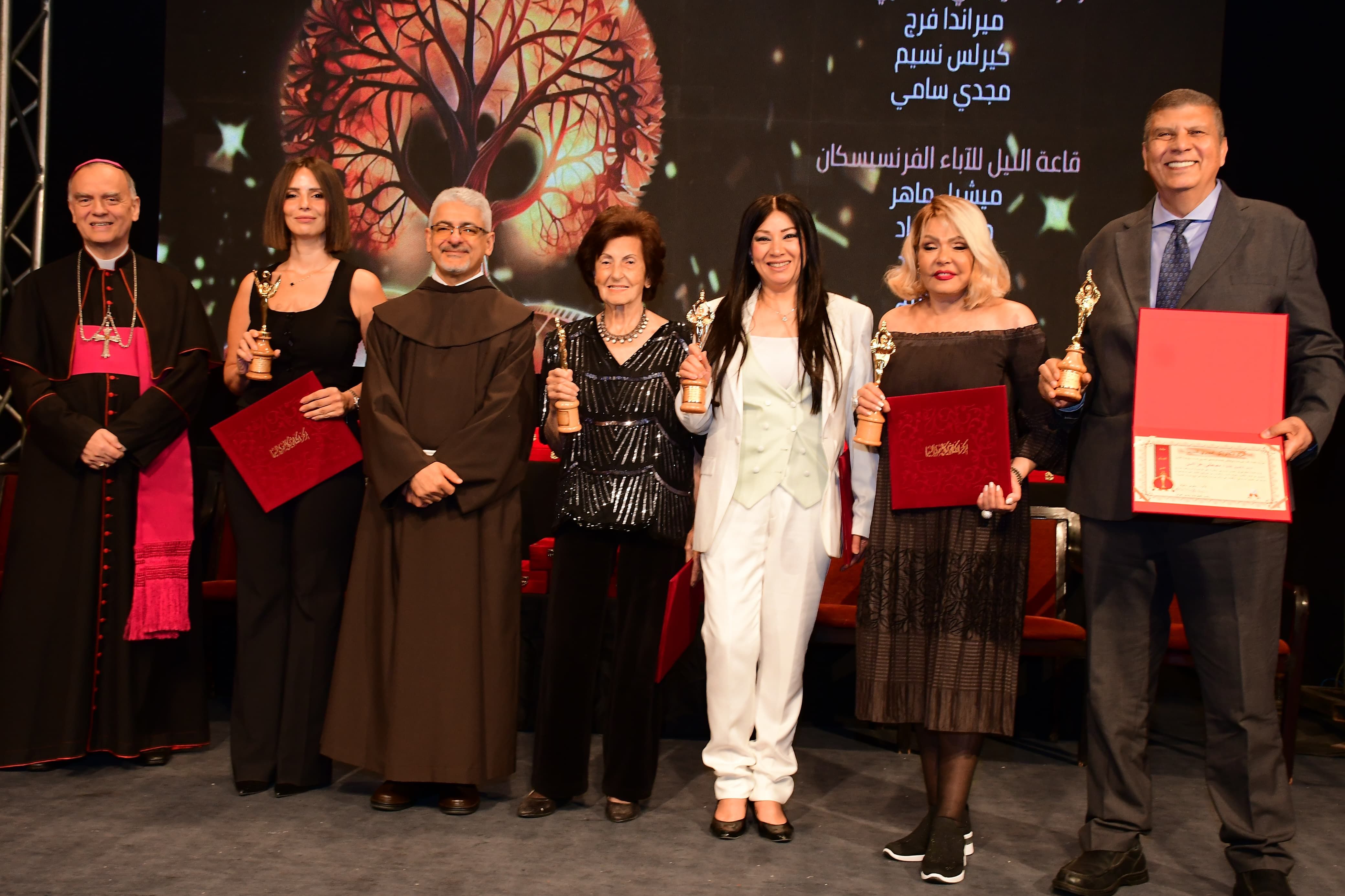 المركز الكاثوليكى يمنح إيمان العاصى وطه دسوقى وهاجر السراج جوائز الأفضل فى الدراما