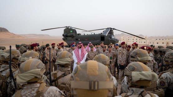 الخليج اليوم .. وزير الدفاع السعودي يشهد تمرين القوات الخاصة النخبة