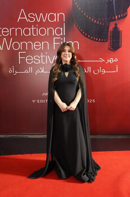 كندة علوش وداليا البحيرى وميدو عادل فى افتتاح مهرجان أسوان الدولى لأفلام المرأة