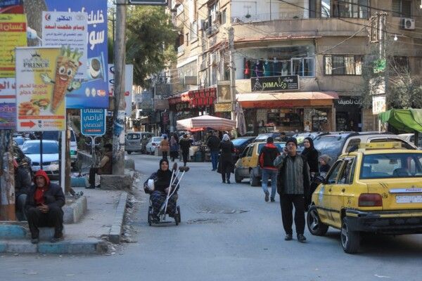 مدير أمن ريف دمشق أعلن عن إتفاق بشأن مدينة جرمانا بين مندوبين عن الحكومة السورية ووجهاء المدينة