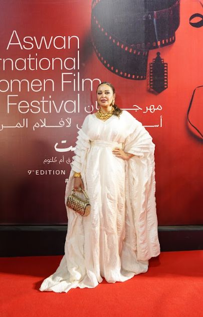 كندة علوش وداليا البحيرى وميدو عادل فى افتتاح مهرجان أسوان الدولى لأفلام المرأة