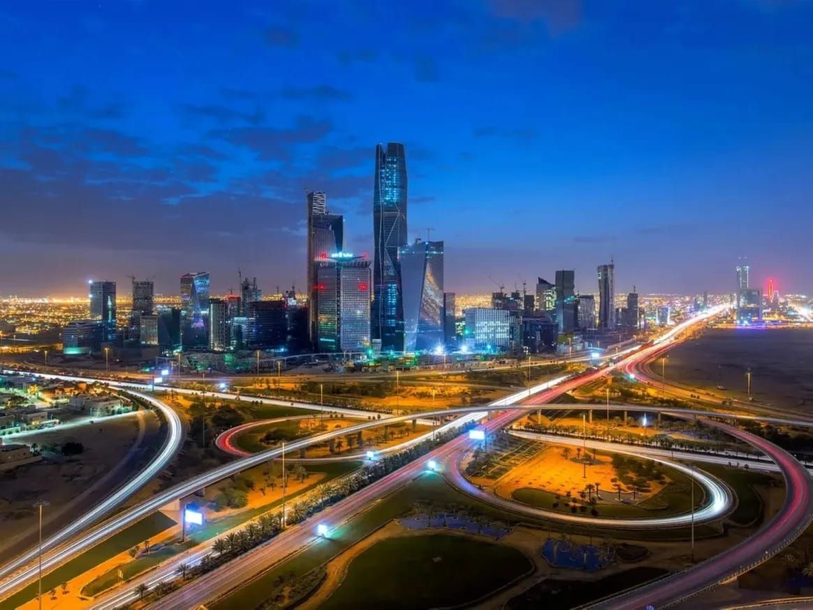 رصد 3 آلاف مخالفة بمشاريع البنية التحتية في الرياض خلال شهر