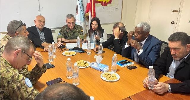 لازارو التقى رؤساء بلديات صور: اليونيفيل ستقف إلى الجانب اللبنانيين والوضع الآن أكثر استقرارا لكنه لا يزال هشا