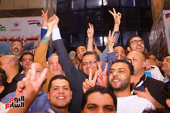 رسميا.. خالد البلشى نقيبا للصحفيين لفترة ثانية بانتخابات التجديد النصفى.. صور