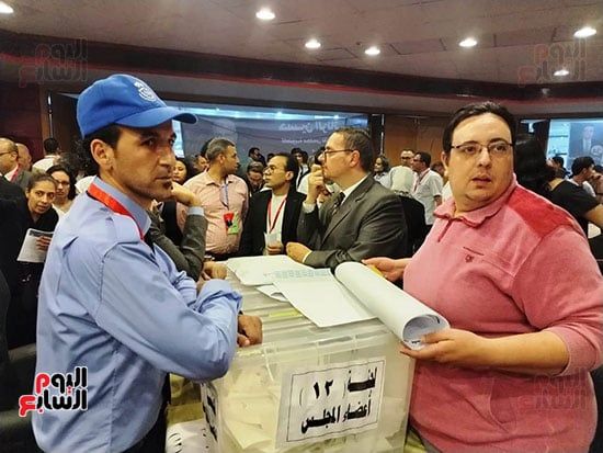 بدء فرز الأصوات على عضوية مجلس نقابة الصحفيين.. صور