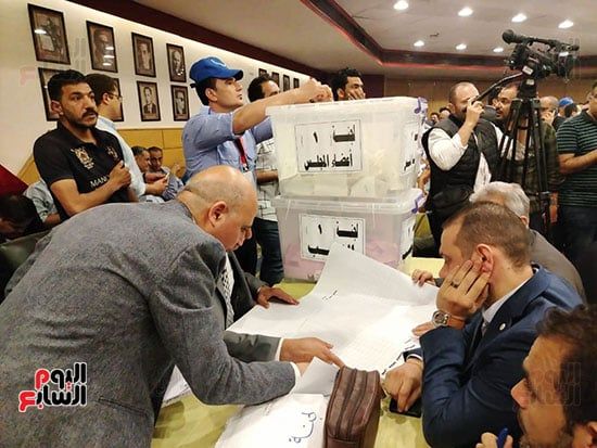 بدء فرز الأصوات على عضوية مجلس نقابة الصحفيين.. صور