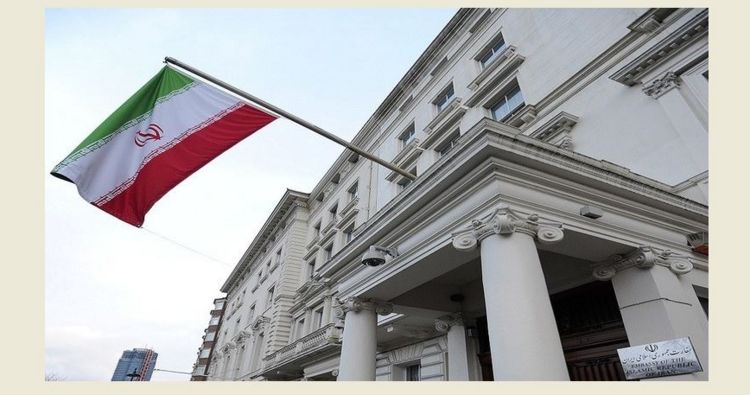 سفارة إيران فتحت سجل التعازي تكريما لضحايا ميناء رجائي وممثل عن رئيس الجمهورية حضر معزيًا