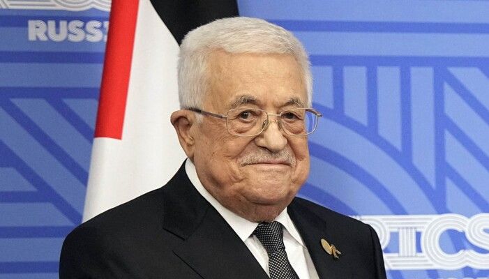 "الراي": عباس يزور بيروت في 21 أيار والسلاح الفلسطيني في مخيمات لبنان على الطاولة