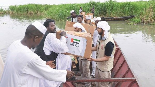 الإمارات.. مساعٍ دؤوبة لإنقاذ السودان من المجاعة والحرب