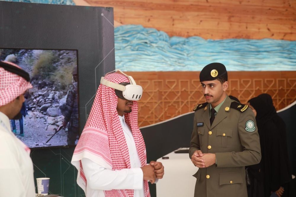 "الأفواج الأمنية" تستعرض جهودها في خدمة ضيوف الرحمن بموسم الحج