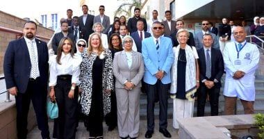 رئيس المجلس القومي للمرأة تلتقى محافظ أسوان وتتفقد مستشفى المسلة