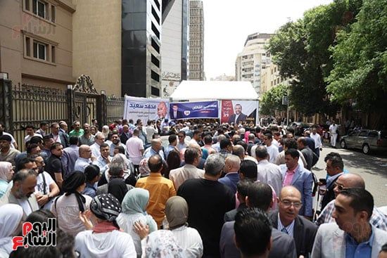 مراسلو المحافظات يشاركون بكثافة فى التسجيل بعمومية انتخابات الصحفيين